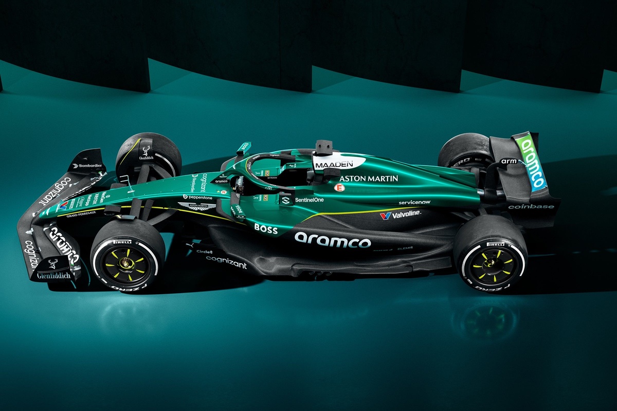 aston-martin-reveals-first-images-of-2025-f1-car