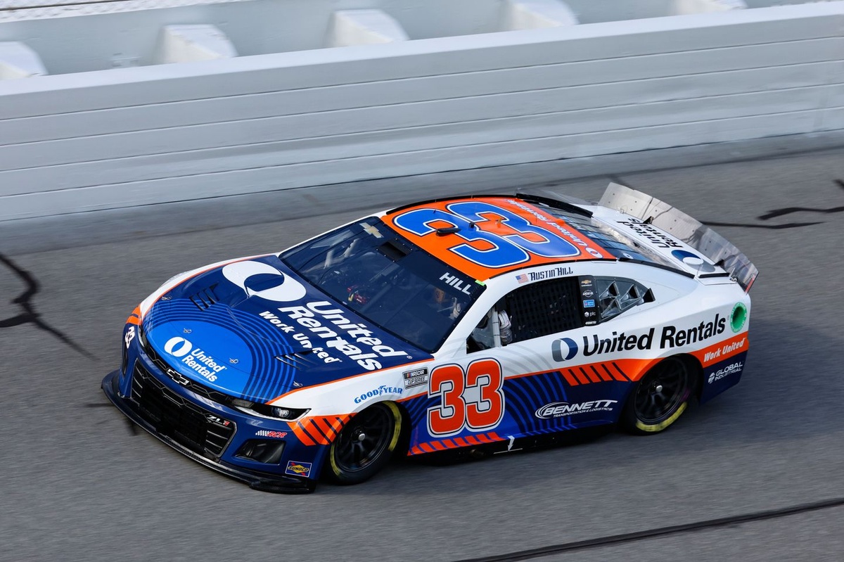 austin-hill-to-run-five-nascar-cup-races-with-rcr-this-year