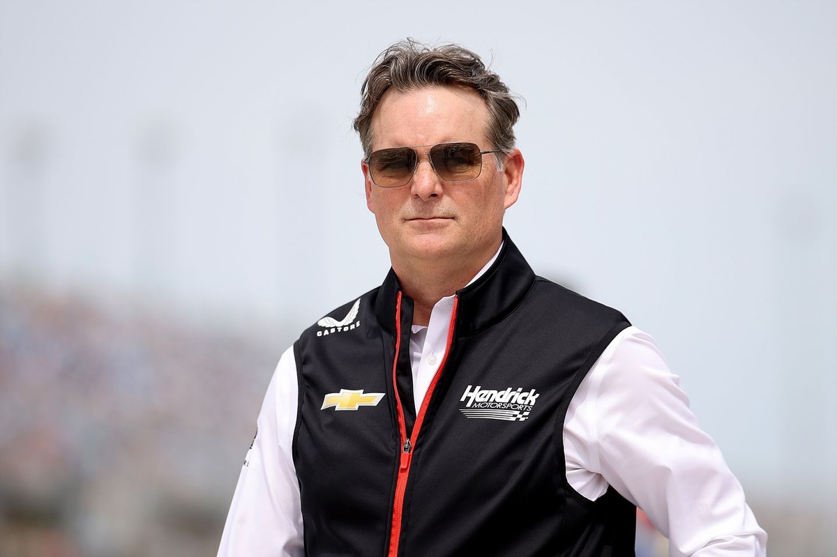 jeff-gordon-shares-how-dr.-petty-helped-him-in-his-nascar-career