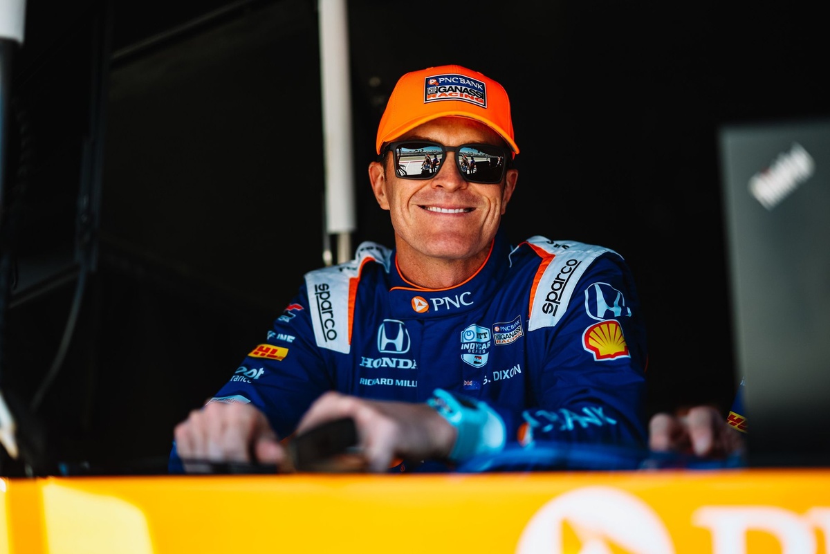scott-dixon-leads-day-1-of-indy-500-open-test-at-225mph