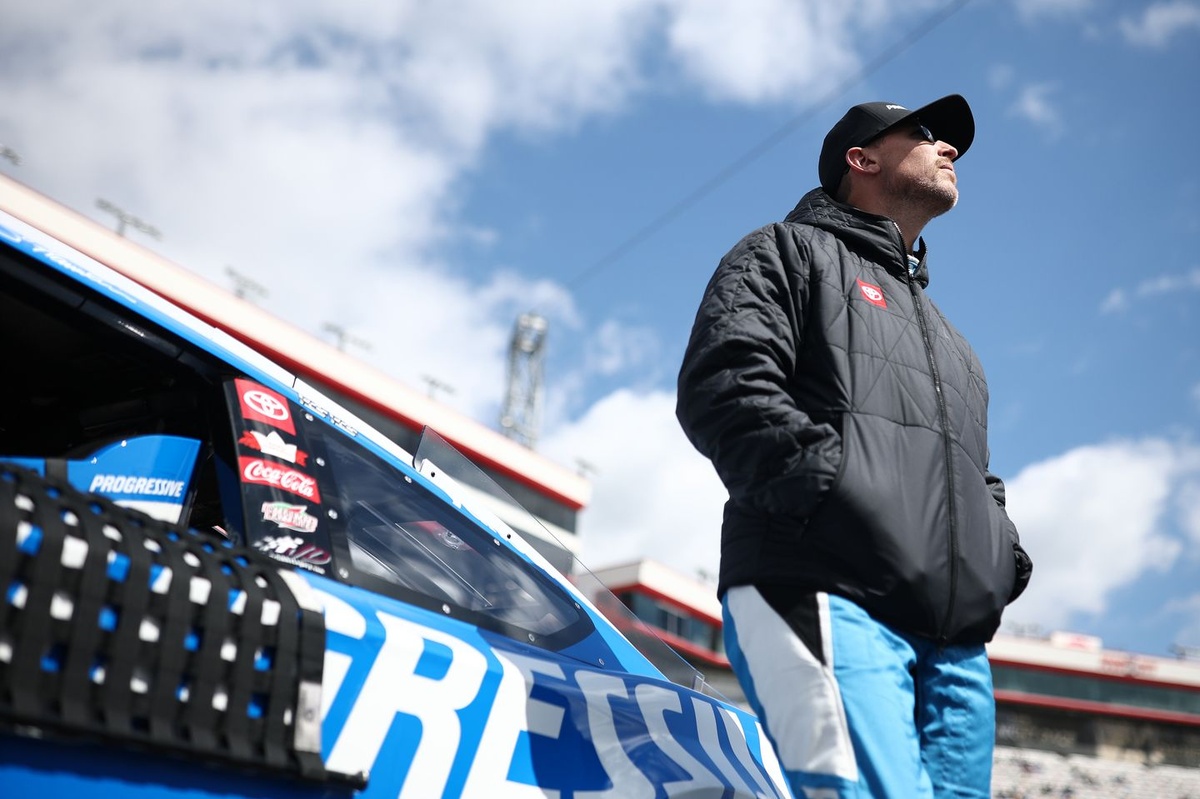 nascar-refutes-denny-hamlin's-"absolutely-not-true"-claims-about-all-star-race