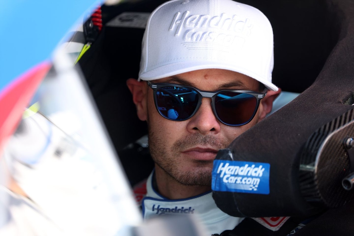 kyle-larson-"would-be-all-for-trying-something-new"-with-cup-car
