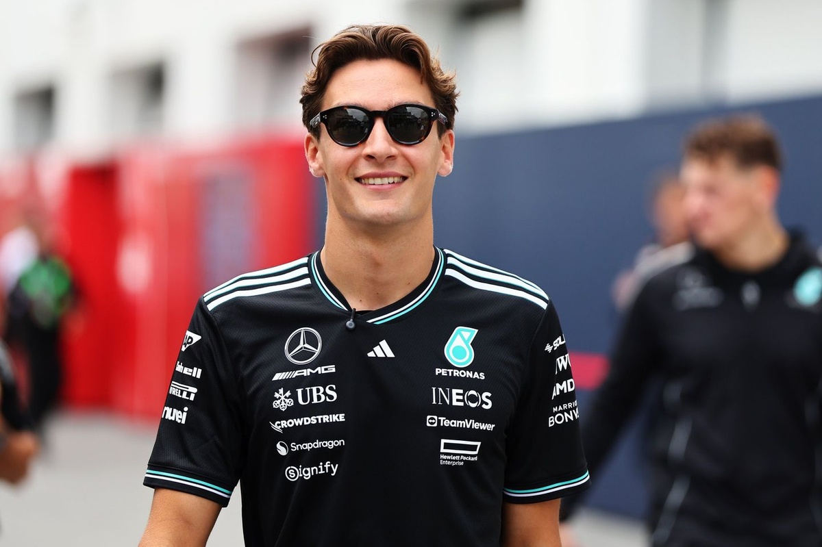 how-max-verstappen-"surprised"-george-russell-after-spanish-gp