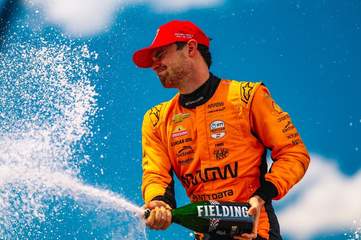 pato-o’ward,-arrow-mclaren-score-crucial-win-at-toronto-indy