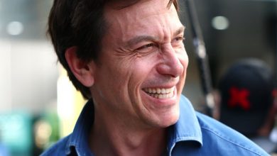 toto-wolff-jokes-about-ai-‘deepfake-porn’-in-offbeat-comments