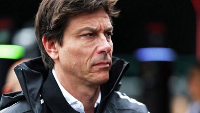 toto-wolff:-“odds-are-against”-red-bull-as-it-faces-mammoth-f1-engine-challenge