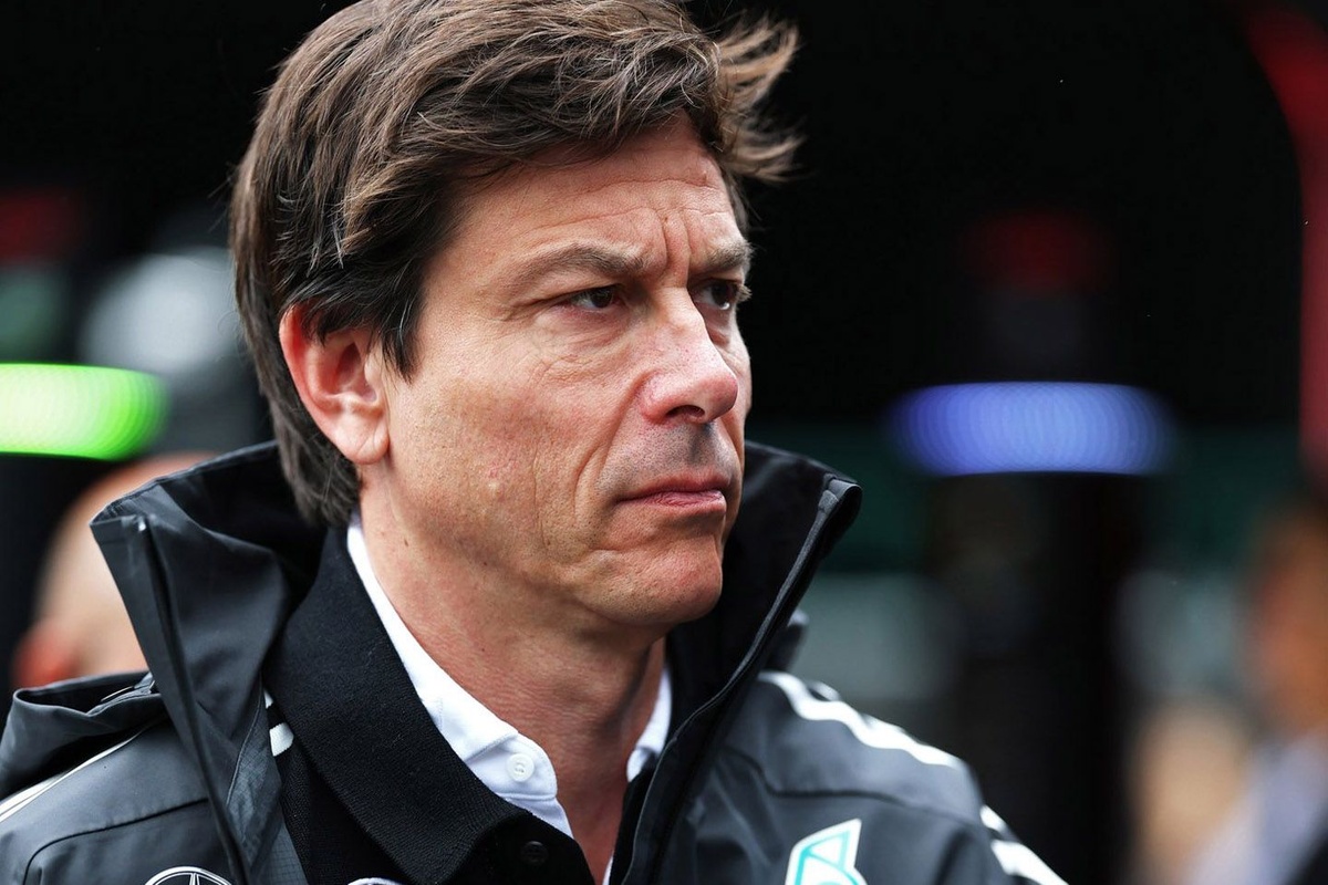 toto-wolff:-“odds-are-against”-red-bull-as-it-faces-mammoth-f1-engine-challenge