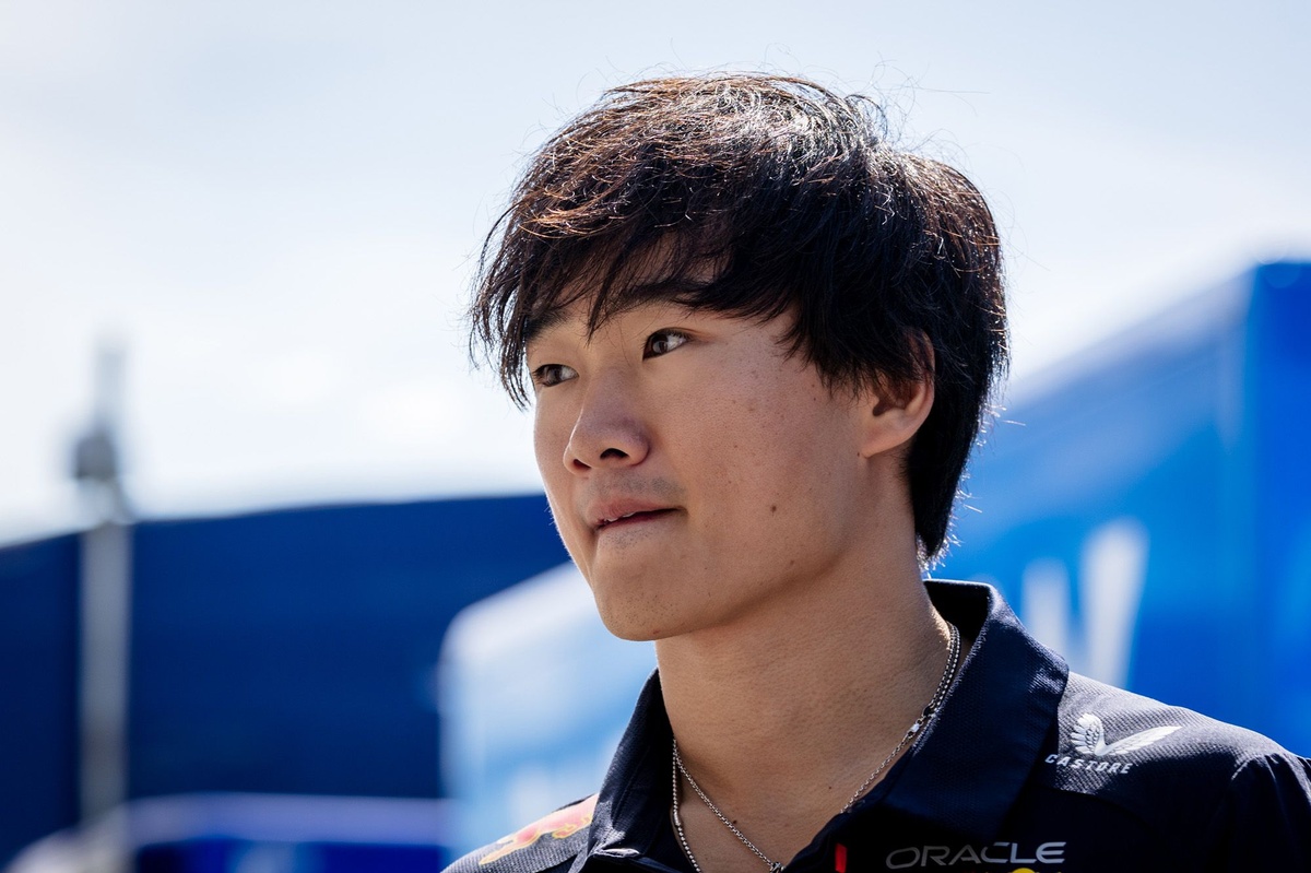 red-bull-needs-more-"clean-samples"-to-judge-yuki-tsunoda-as-f1-2026-call-nears