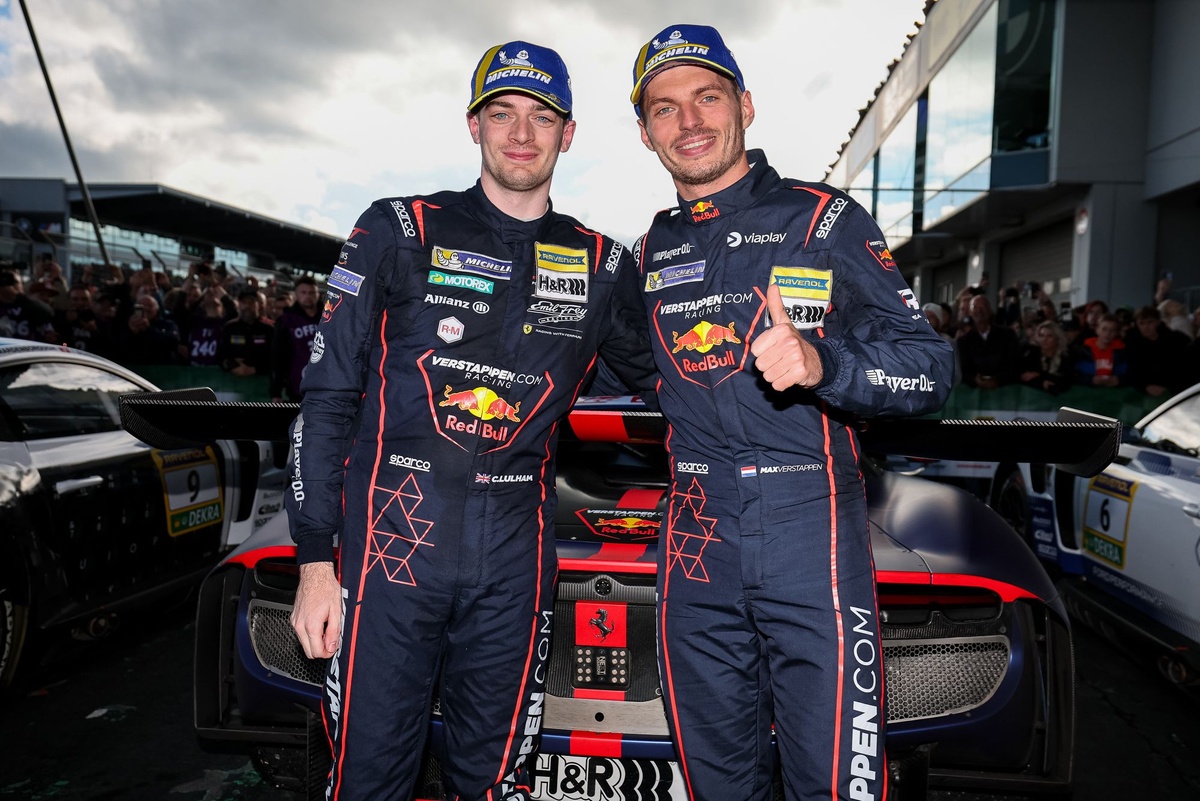 max-verstappen-carries-the-"top-gear"-torch-at-the-nurburgring-after-gt3-success
