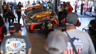 final-4-crew-chiefs-push-the-edge-on-tires-in-championship-practice