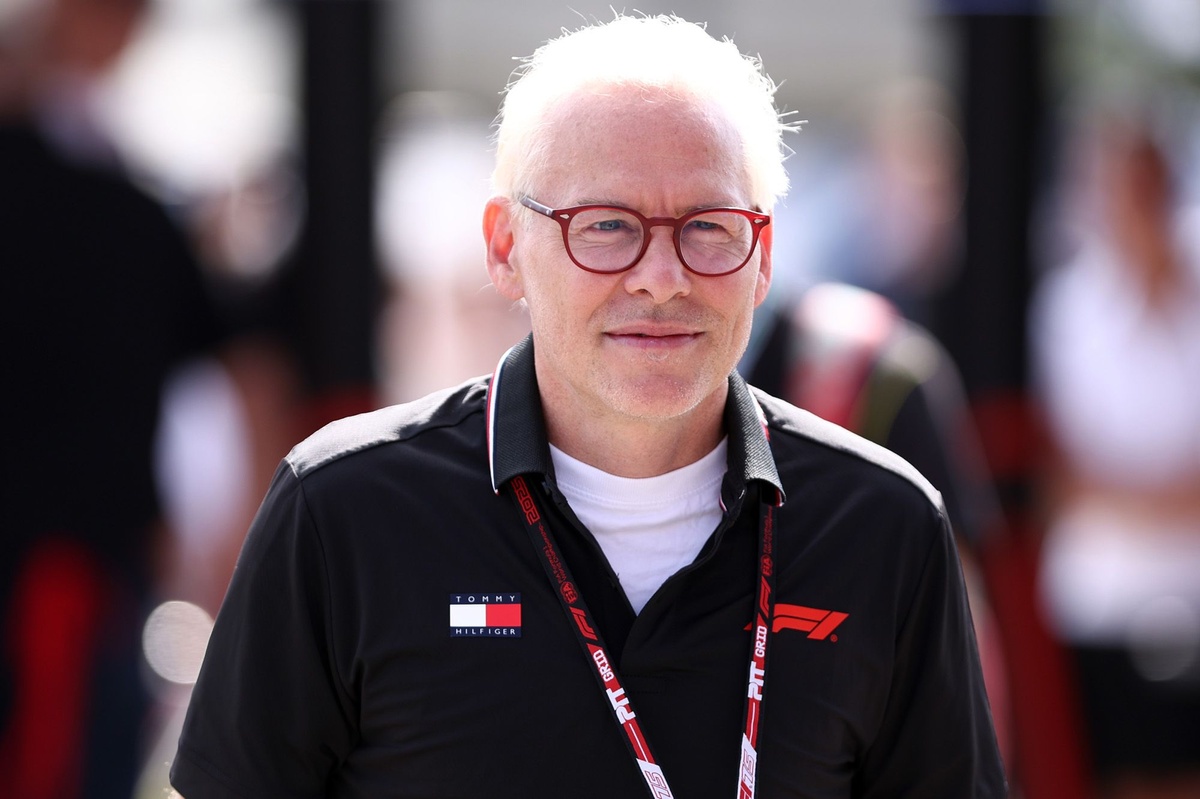 jacques-villeneuve-hails-lando-norris-after-brazil-gp-sweep:-"not-a-wrong-foot-put"